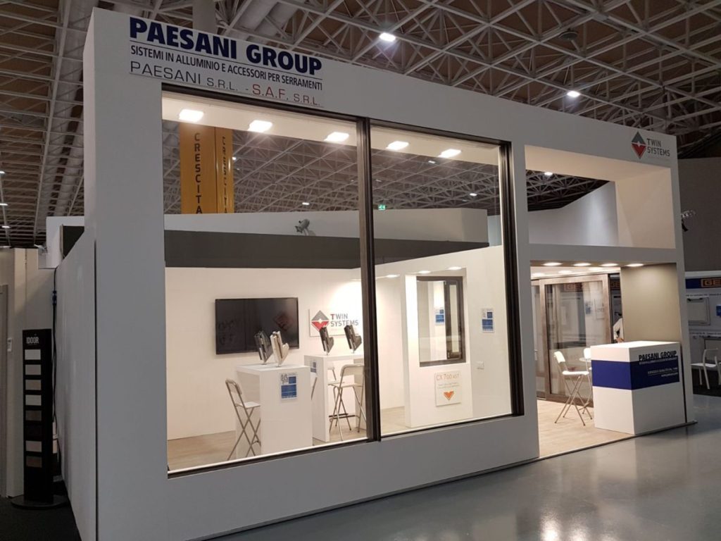 Paesani al Serramentour